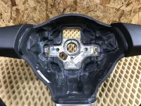 Рулевое колесо на Volkswagen Tiguan — фото 12