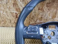 Рулевое колесо на Volkswagen Passat B7 — фото 7