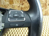 Рулевое колесо на Volkswagen Passat B7 — фото 6