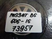 Крышка подушки безопасности в рулевое колесо на Volkswagen Passat B6 — фото 8