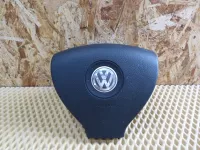 Крышка подушки безопасности в рулевое колесо на Volkswagen Passat B6 — фото 1