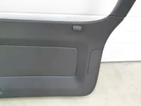 Обшивка двери багажника на Volkswagen Tiguan — фото 4