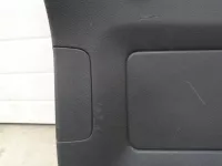 Обшивка двери багажника на Volkswagen Tiguan — фото 9
