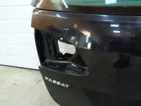 Дверь багажника со стеклом на Volkswagen Passat B7 — фото 8