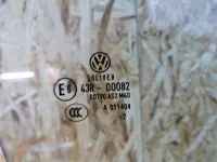 Стекло двери передней правой на Volkswagen Passat B7 — фото 4