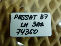Кнопка стеклоподъемника на Volkswagen Passat B7 — фото 4