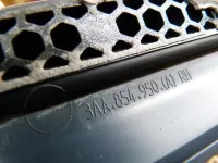 Молдинг задней правой двери на Volkswagen Passat B7 — фото 14