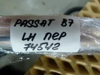 Бархотка стекла двери передней левой наружная на Volkswagen Passat B7 — фото 13