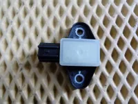 Датчик AIR BAG на Volkswagen Passat B7 — фото 1