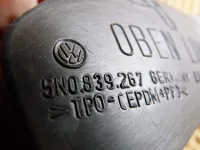 Ограничитель двери задний правый на Volkswagen Tiguan — фото 4