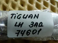 Бархотка стекла двери задней левой наружная на Volkswagen Tiguan — фото 9