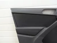 Комплект обшивок двери на Volkswagen Tiguan — фото 7
