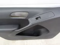 Комплект обшивок двери на Volkswagen Tiguan — фото 4