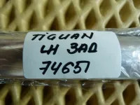 Бархотка стекла двери задней левой наружная на Volkswagen Tiguan — фото 9