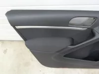 Комплект обшивок двери на Volkswagen Tiguan — фото 3