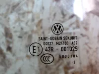 Стекло двери передней левой на Volkswagen Tiguan — фото 4