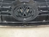 Решетка радиатора на Volkswagen Tiguan — фото 17