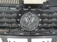Решетка радиатора на Volkswagen Passat B6 — фото 18