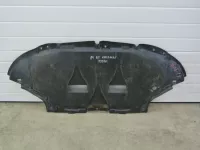 Пыльник двигателя центральный на Audi A4 B7 — фото 3