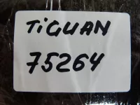 Лючок бензобака на Volkswagen Tiguan — фото 13