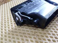 Воздушный дефлектор на Audi A4 B7 — фото 9