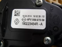 Педаль газа на Renault Captur — фото 6