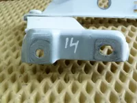 Петля капота на Audi A4 B8 — фото 3