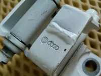 Петля двери задней левой верхняя на Audi A3 8P — фото 3
