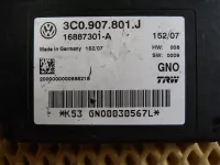 Блок управления парковочным тормозом на Volkswagen Passat B6 — фото 3