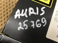 Магнитола на Toyota Auris E150 — фото 14