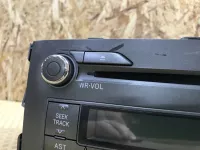 Магнитола на Toyota Auris E150 — фото 3