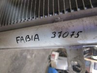 Радиатор кондиционера на Skoda Rapid NH3 — фото 7