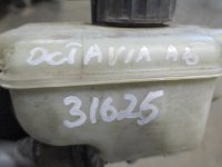 Цилиндр тормозной главный на Skoda Octavia A5 — фото 6