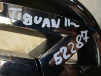 Эмблема на Volkswagen Tiguan — фото 4
