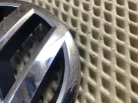 Эмблема на Volkswagen Tiguan — фото 7