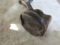 Поршень с шатуном на Toyota Corolla E150 — фото 3