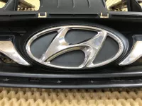 Решетка радиатора на Hyundai Solaris — фото 17