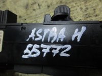 Блок кнопок на Opel Astra H — фото 6