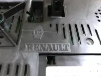 Панель приборов на Renault Laguna BT — фото 12