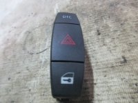 Кнопка многофункциональная BMW 1-серия E87/E81 2004-2011 (АВАРИЙНОЙ СИГНАЛИЗАЦИИ/ ЦЗ / DTC 61319196712) — фото 1