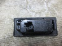 Фонарь подсветки номера на Volkswagen Polo Mk5 — фото 2