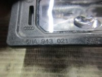 Фонарь подсветки номера на Volkswagen Polo Mk5 — фото 3