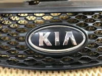 Решетка радиатора на Kia Rio JB — фото 9