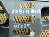 Кронштейн переднего бампера правый на Skoda Fabia 5J — фото 15