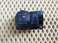 Моторчик заслонки отопителя Ford C-MAX 2003-2010,Focus II 2005-2008,Fusion 2002-2012,Fiesta 2001-2008,Galaxy 2006-2015,S-MAX 2006-2015,Mondeo IV 2007-2015,Focus II 2008-2011,Kuga 2008-2012,Fiesta 2008>,Focus III 2011> (3M5H19E616AB) — фото 1
