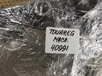 Радиатор масляный на Volkswagen Touareg GP — фото 18