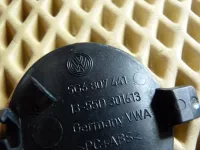 Заглушка буксировочного крюка на Volkswagen Golf Mk7 — фото 3