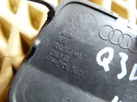 Заглушка буксировочного крюка на Audi Q3 8U — фото 3