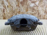 Суппорт тормозной передний правый Ford Focus II 2008-2011,Focus II 2005-2008,C-MAX 2003-2010,Mazda 5 (CR) 2005-2010,Mazda 3 (BK) 2002-2009,S40 2004-2012,V50 2004-2012,Kuga 2008-2012,Mazda 3 (BL) 2009-2013,Focus III 2011>,C-MAX 2010> (В СБОРЕ 1682875) — фото 1