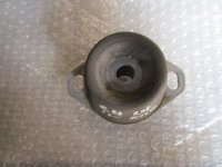 Опора КПП Citroen C4 2005-2011,ZX 1991-1997,Xsara 2000-2005,Xsara 1997-2000,Saxo 1996-1999,306 1993-2003,106 II 1996-2004,307 2001-2008,206 1998-2012,Saxo 1999-2003,Berlingo (M49) 1996-2002,Partner (M49) 1996-2002 (1844C2) — фото 1